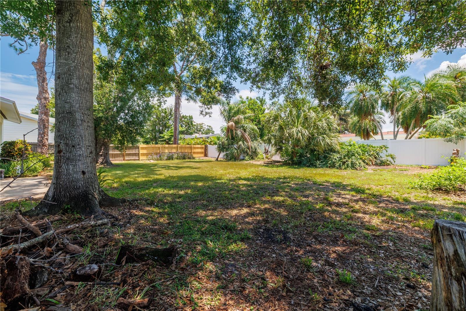 Image 36 of 46 For 8501 141st Street