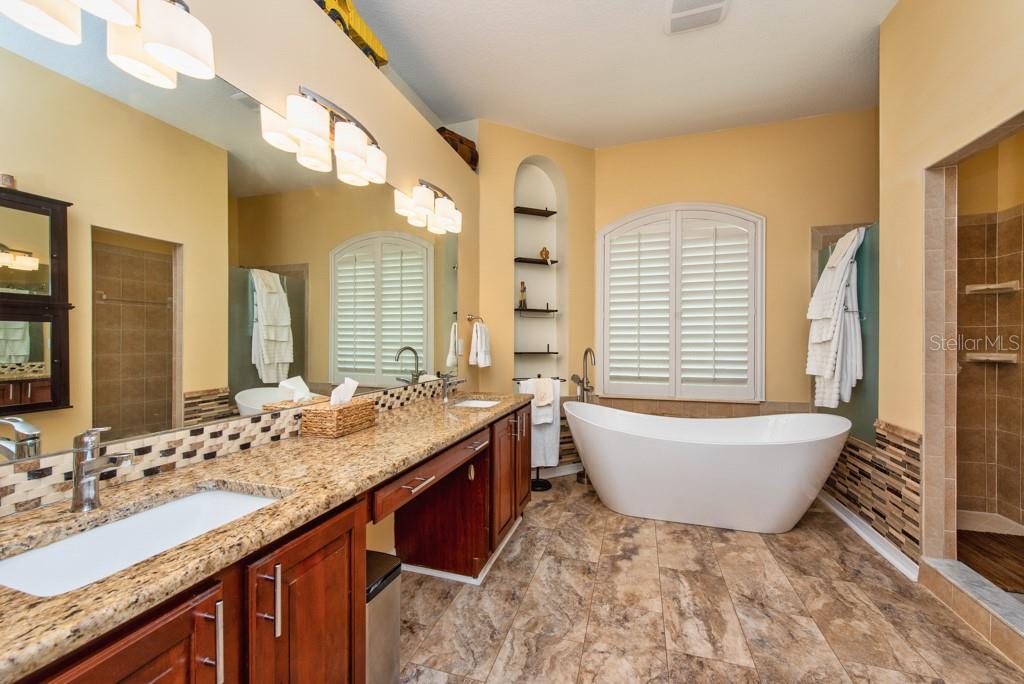 Image 25 of 59 For 10532 Plantation Bay Drive