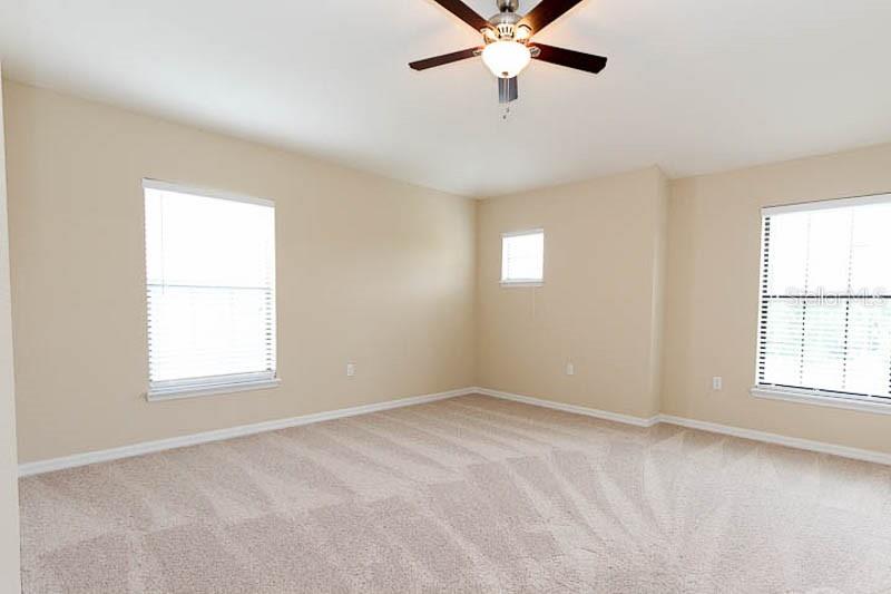 Image 11 of 24 For 16509 Kingletridge Avenue