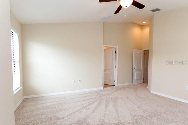 Image 12 of 24 For 16509 Kingletridge Avenue