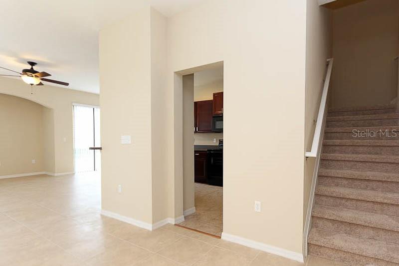 Image 14 of 24 For 16509 Kingletridge Avenue