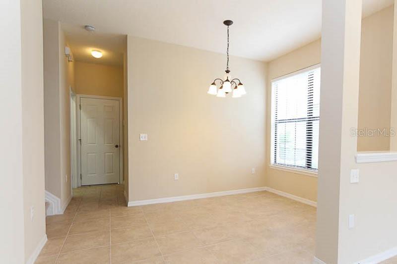 Image 4 of 24 For 16509 Kingletridge Avenue