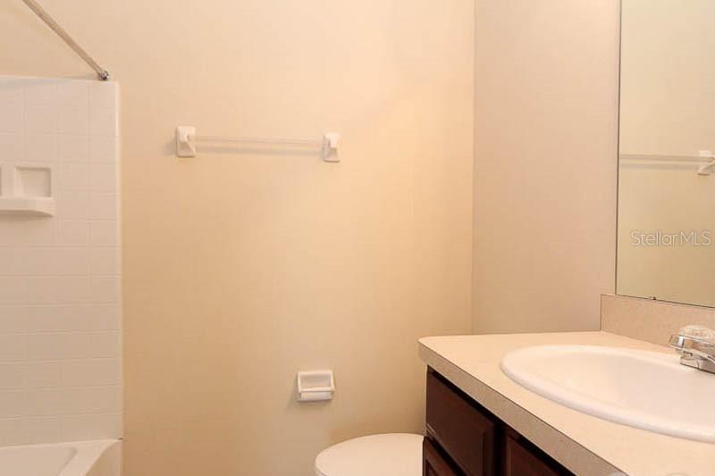 Image 9 of 24 For 16509 Kingletridge Avenue