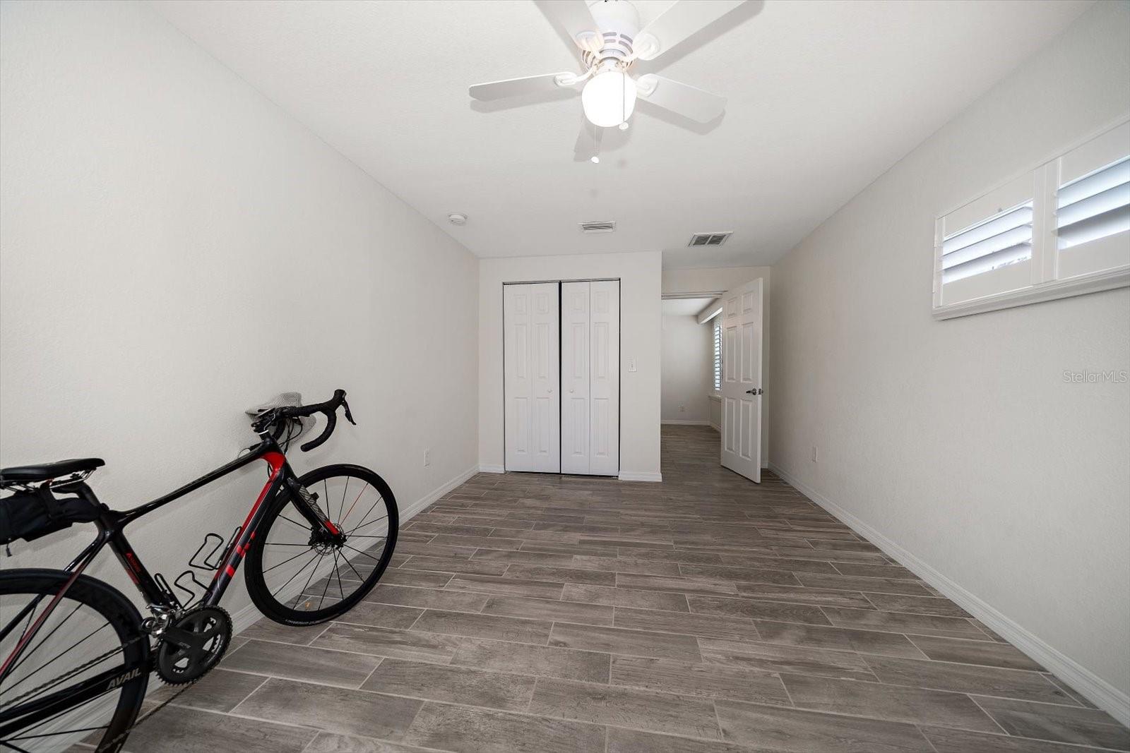 Image 22 of 31 For 520 34th Avenue N