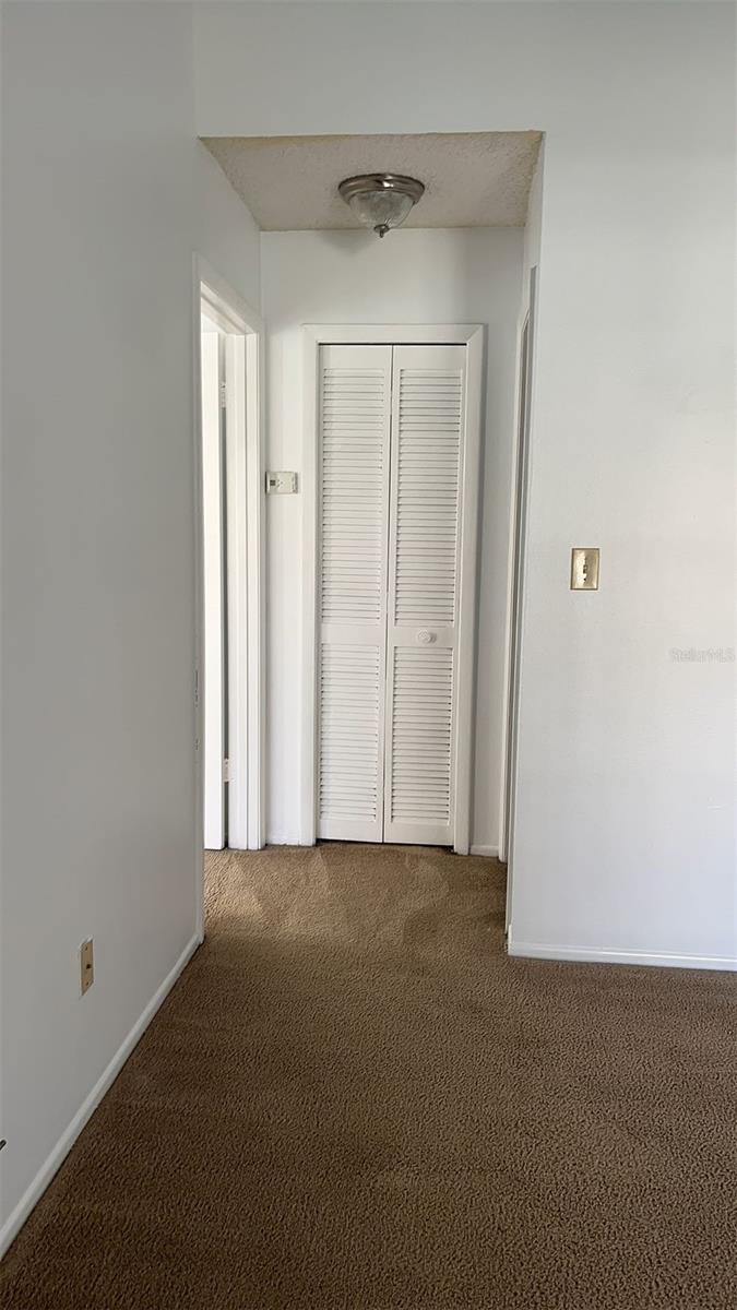 Image 11 of 21 For 8742 Mallard Reserve Drive 203