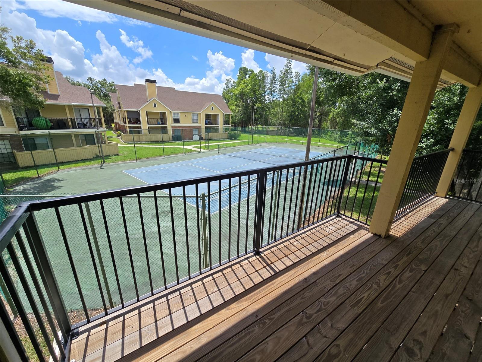 Image 18 of 21 For 8742 Mallard Reserve Drive 203