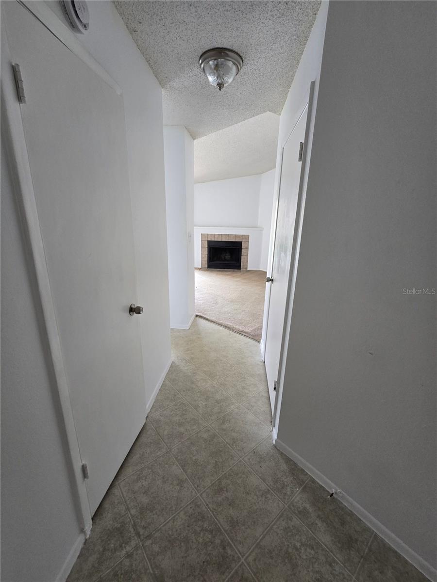 Image 3 of 21 For 8742 Mallard Reserve Drive 203