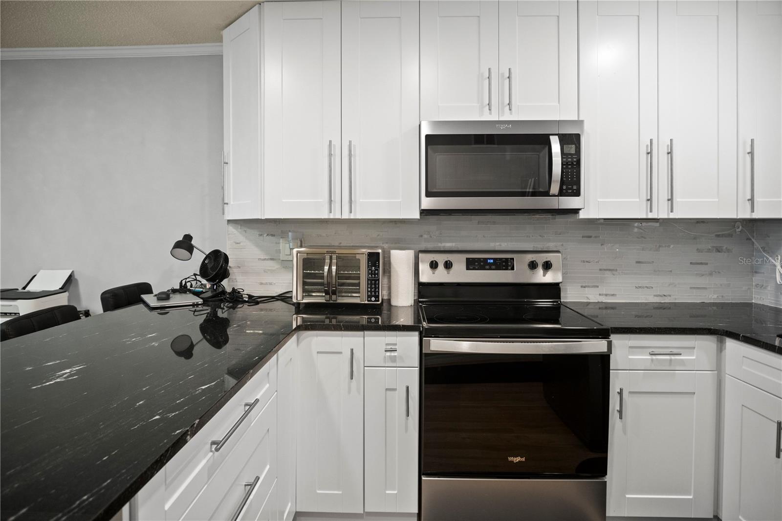 Image 5 of 34 For 801 83rd Avenue N 412