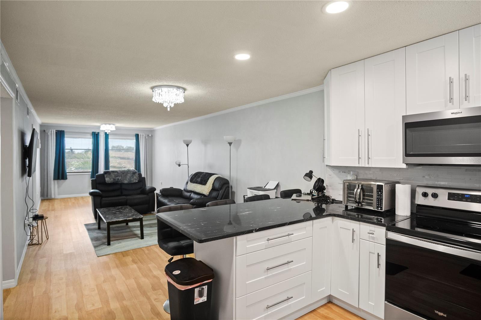 Image 6 of 34 For 801 83rd Avenue N 412