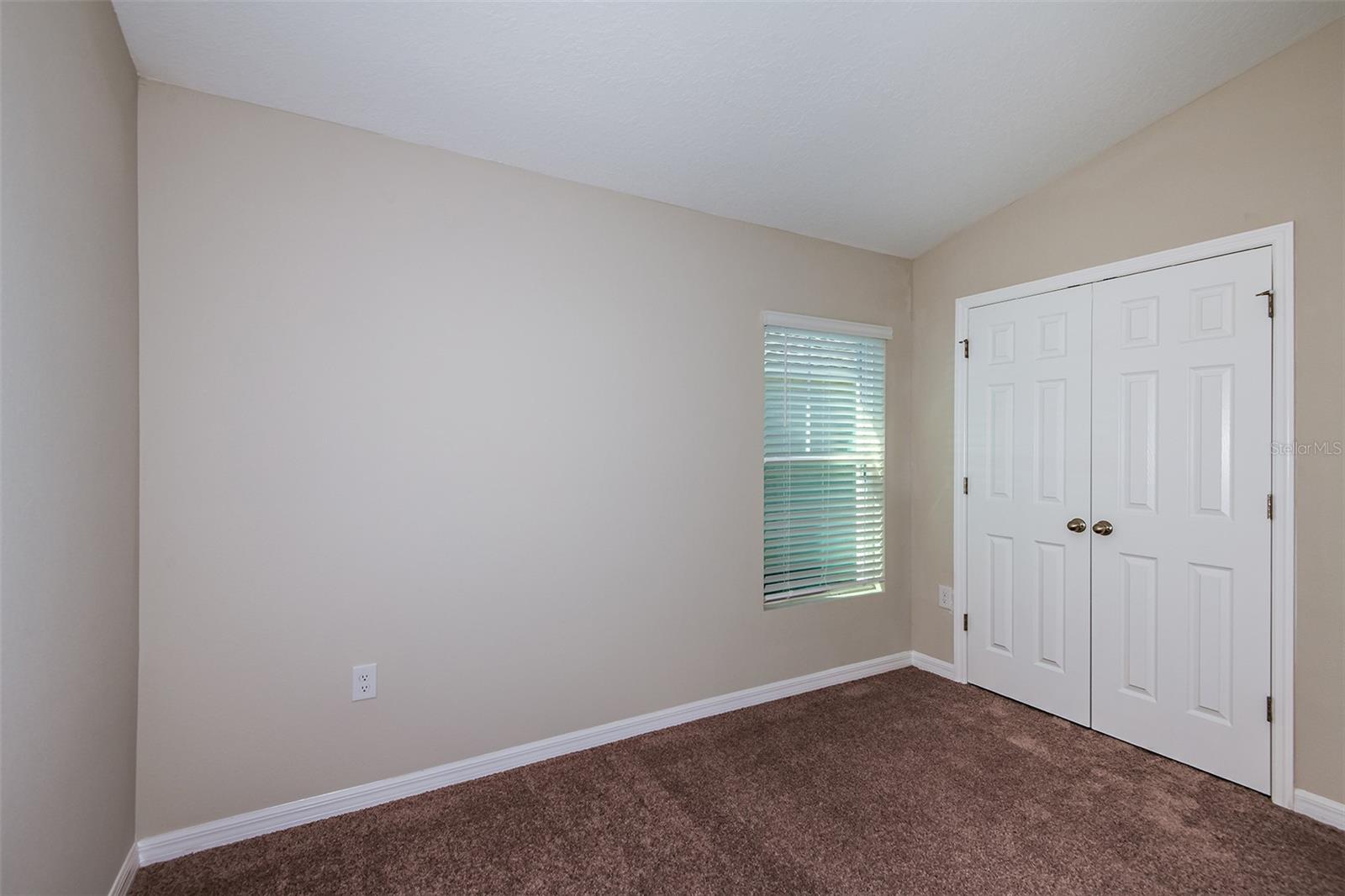 Listing photo id 16 for 36958 Sagemoor Drive