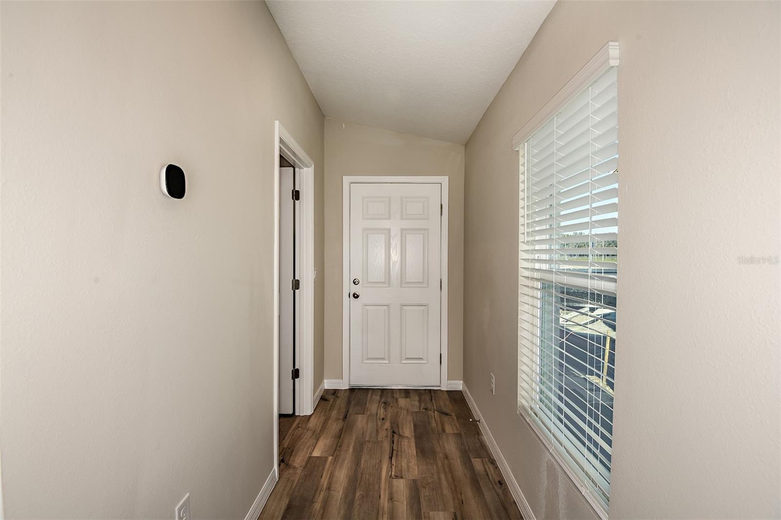 Listing photo id 17 for 36958 Sagemoor Drive