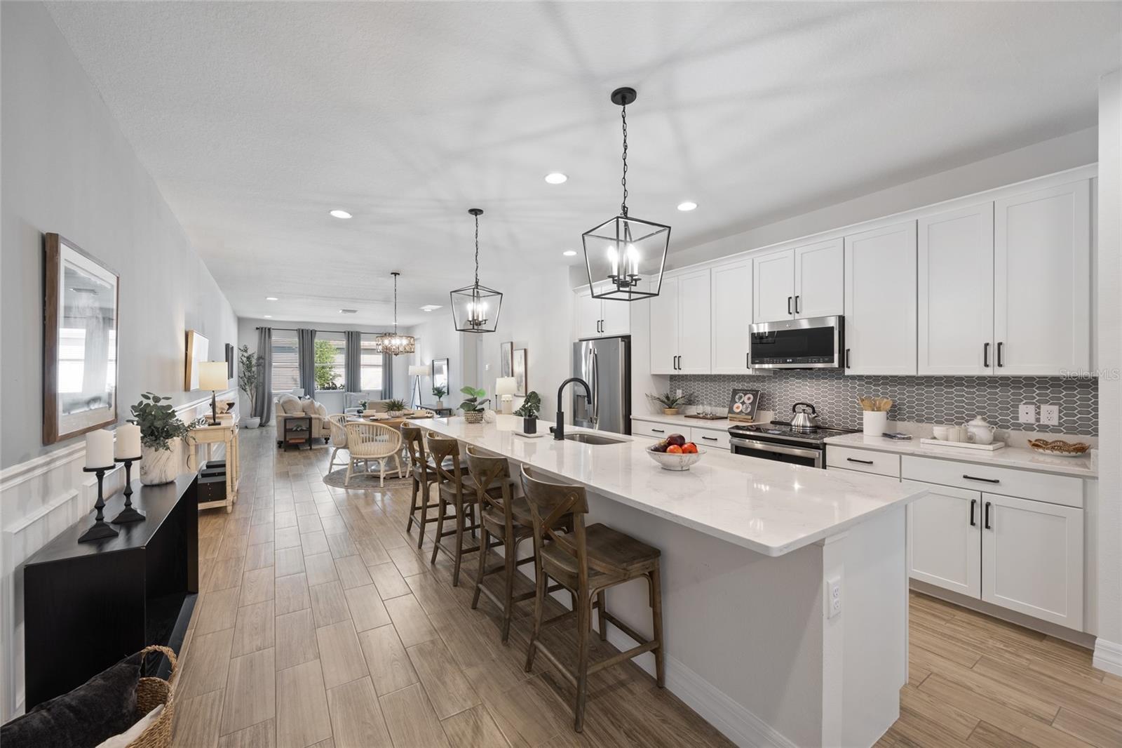 Image 11 of 29 For 288 Villa Corte Drive