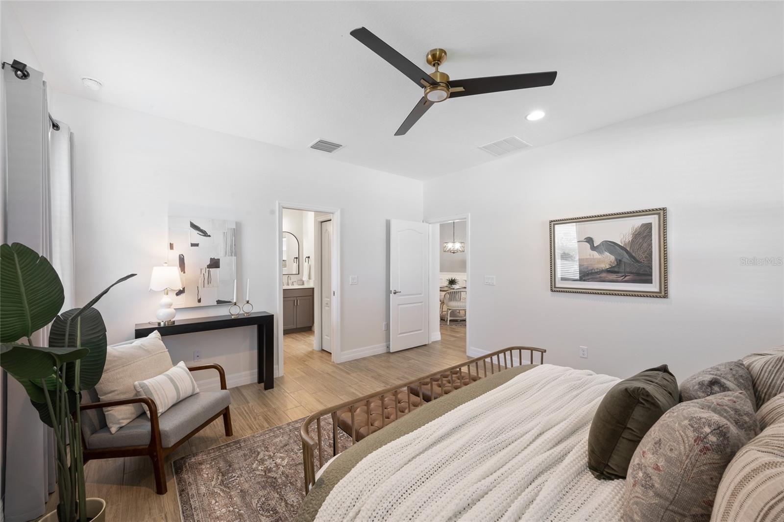 Image 15 of 29 For 288 Villa Corte Drive