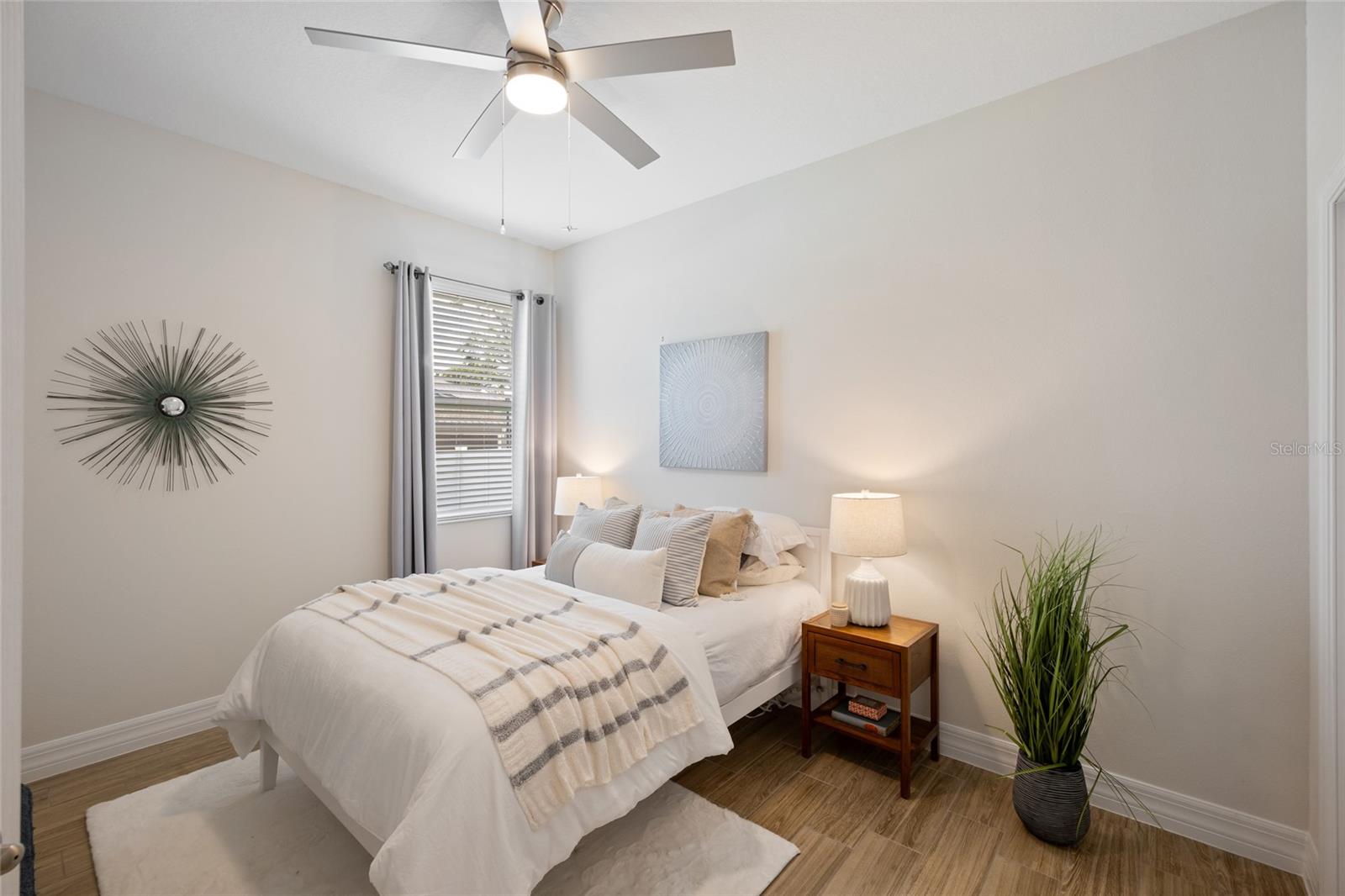Image 19 of 29 For 288 Villa Corte Drive