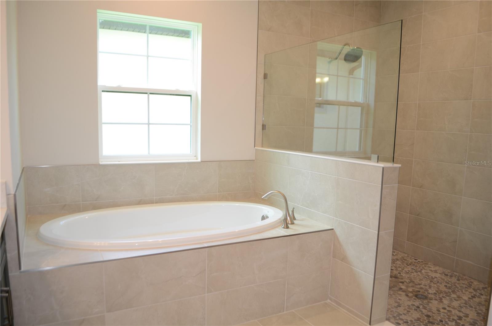 Image 19 of 37 For 35436 Big Hawk Drive