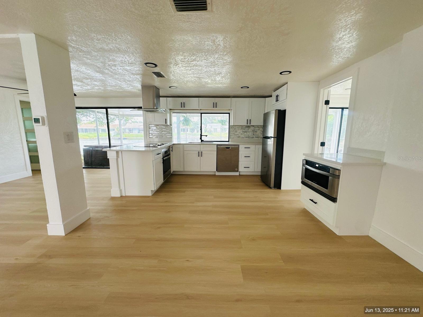 Image 29 of 54 For 3516 Norland Court