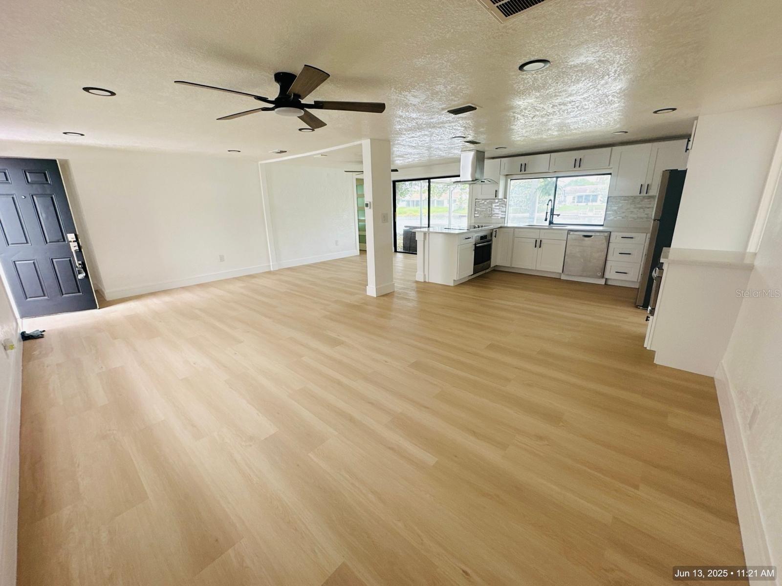 Image 30 of 54 For 3516 Norland Court