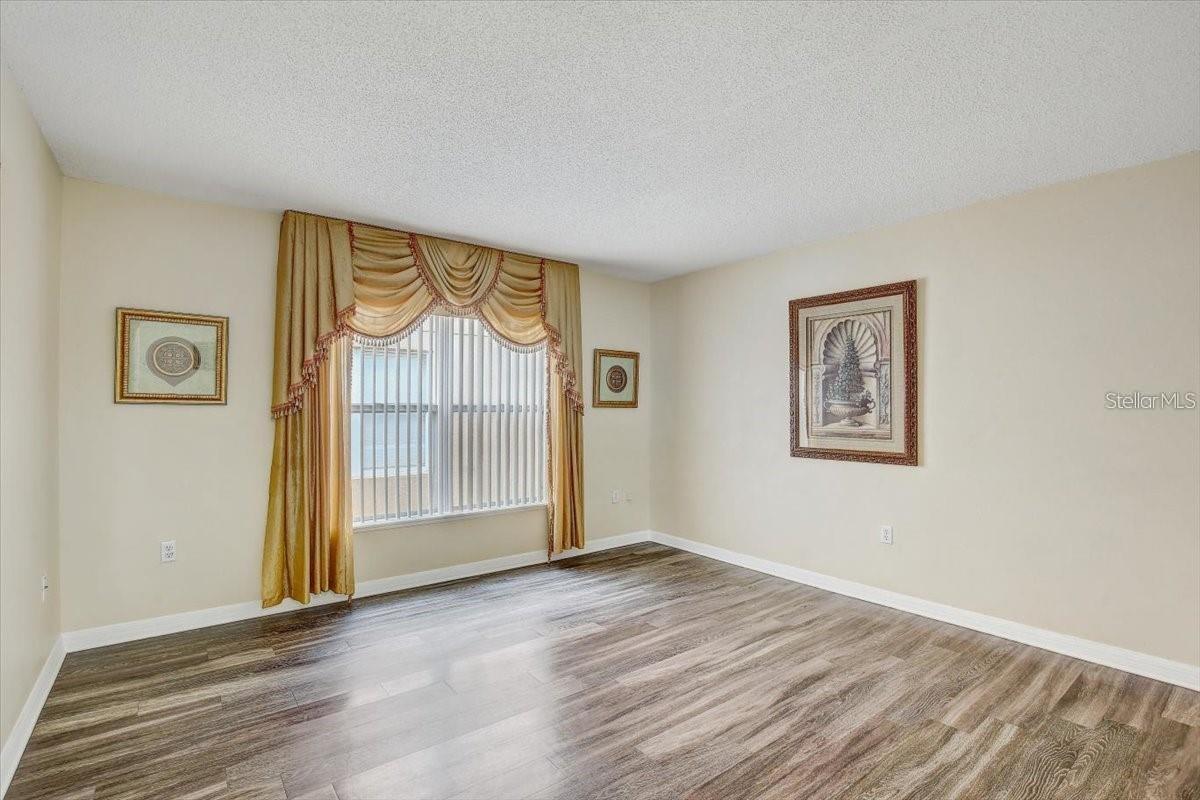 Image 10 of 25 For 10437 River Bream Drive
