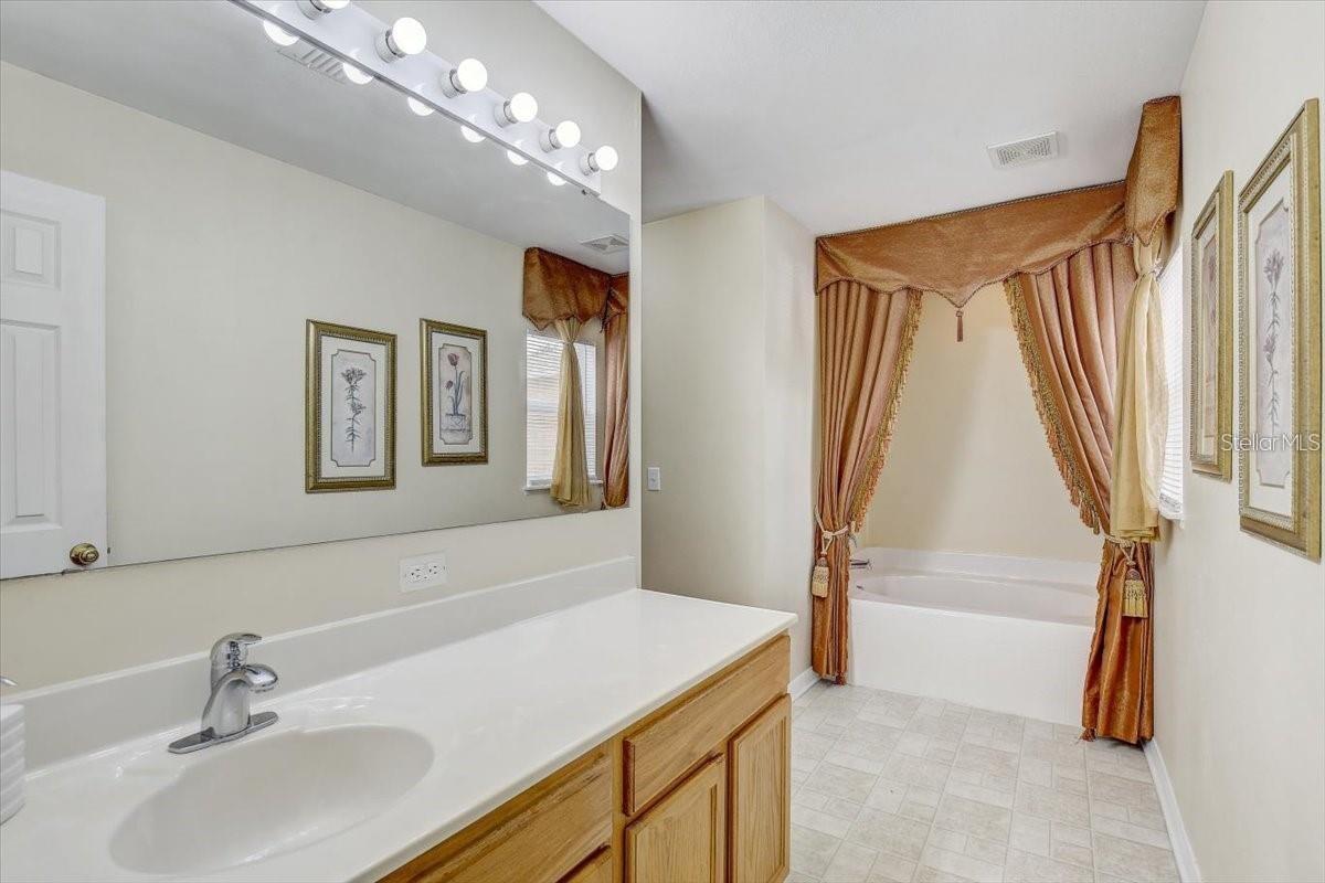 Image 15 of 25 For 10437 River Bream Drive