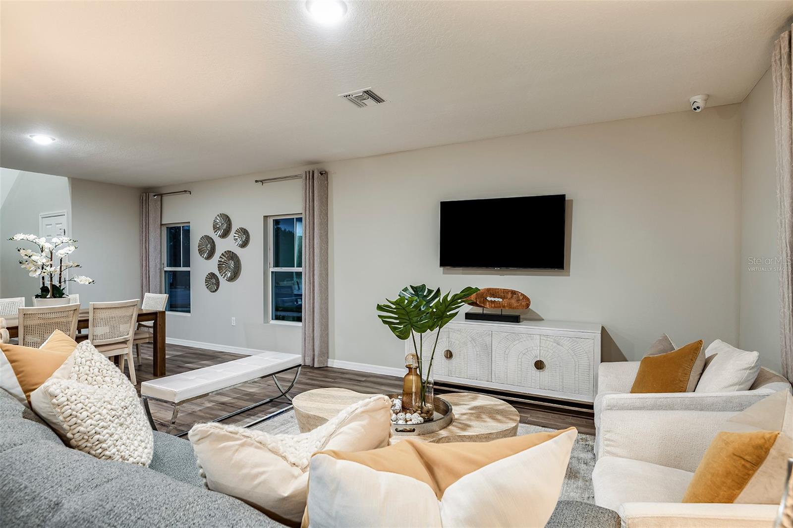 Listing photo id 24 for 37092 Sagemoor Drive