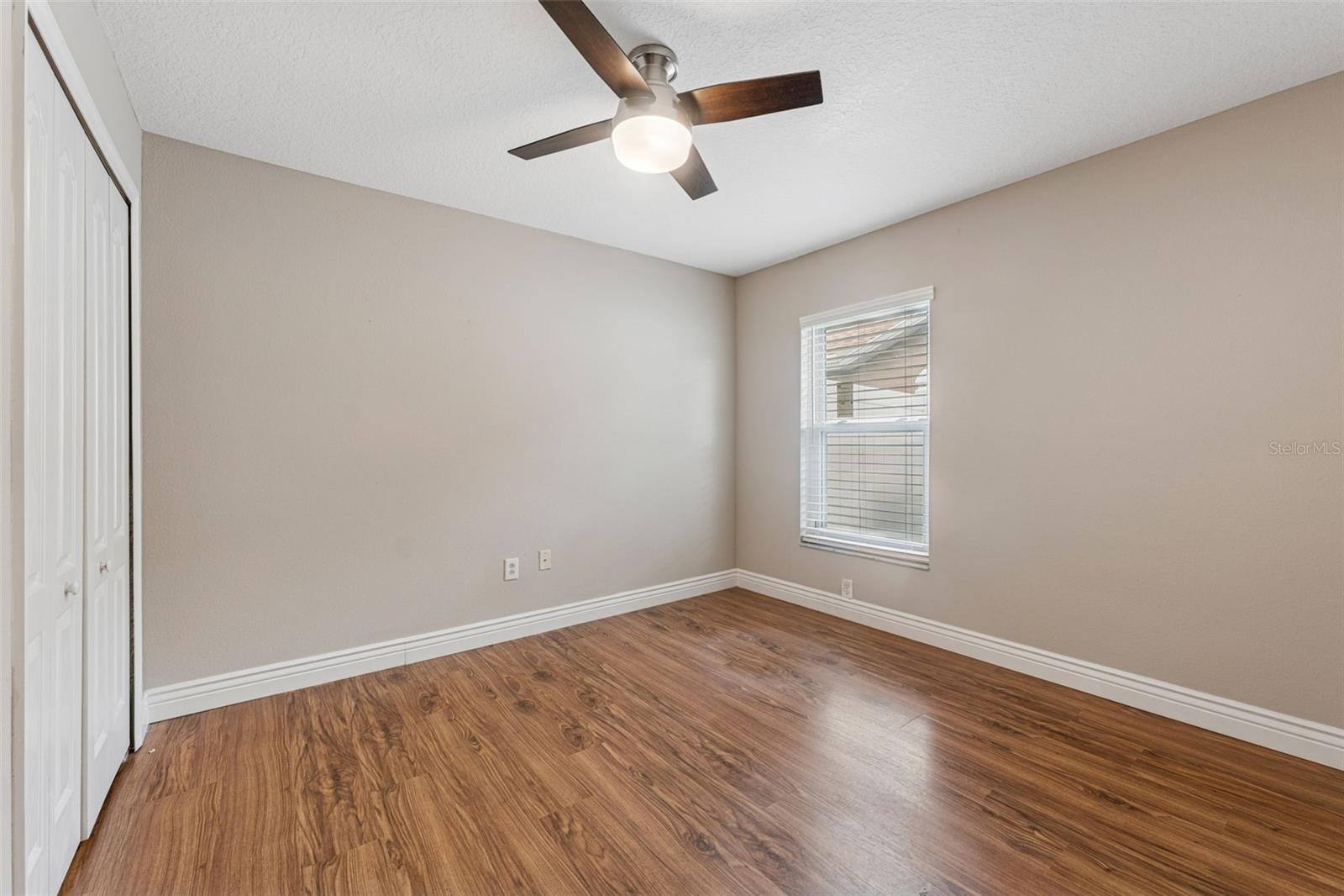 Image 25 of 48 For 25946 Buckthorn Avenue