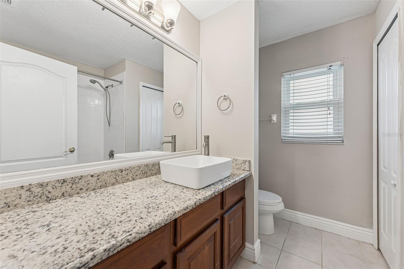 Image 27 of 48 For 25946 Buckthorn Avenue