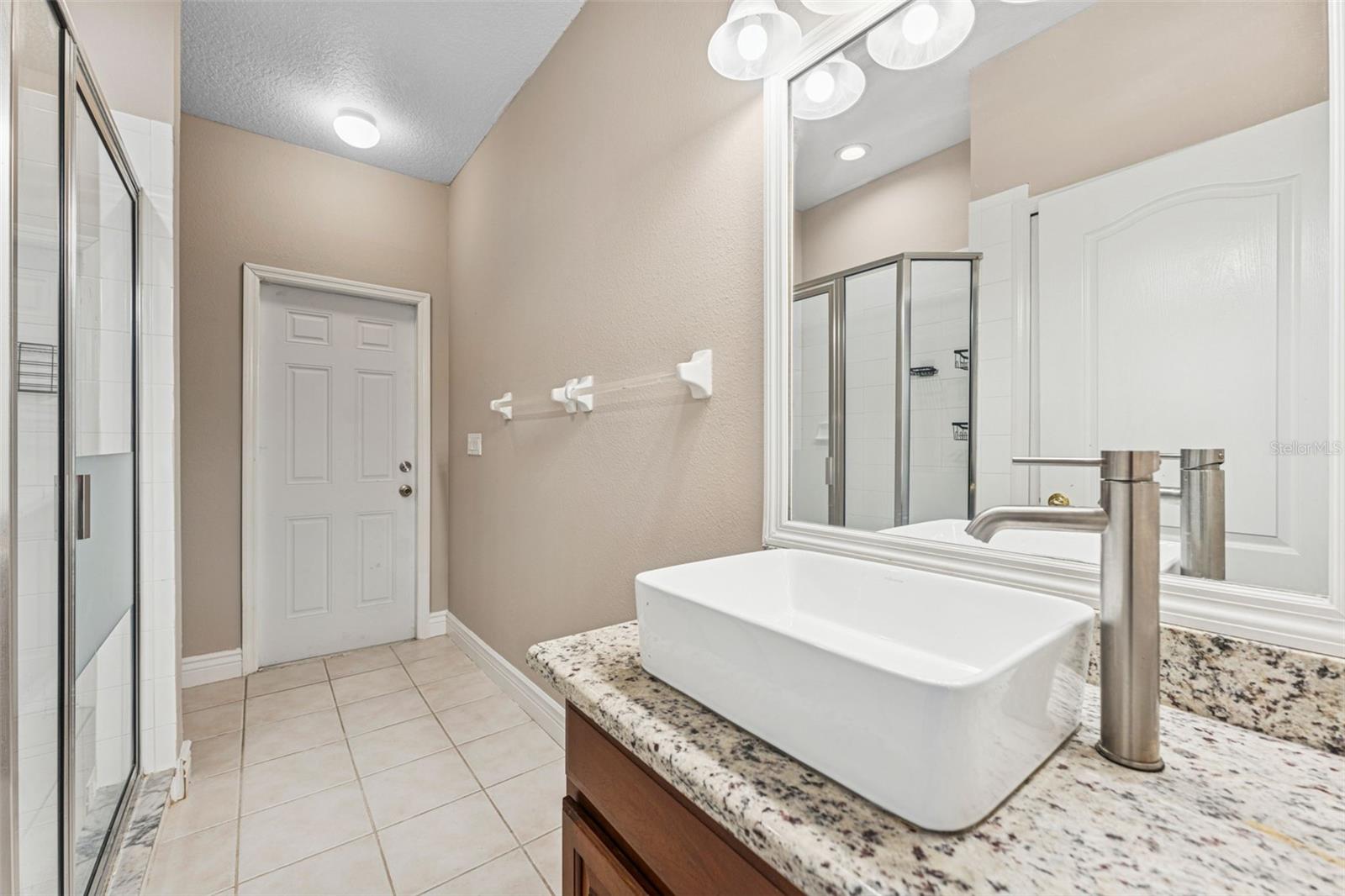 Image 31 of 48 For 25946 Buckthorn Avenue
