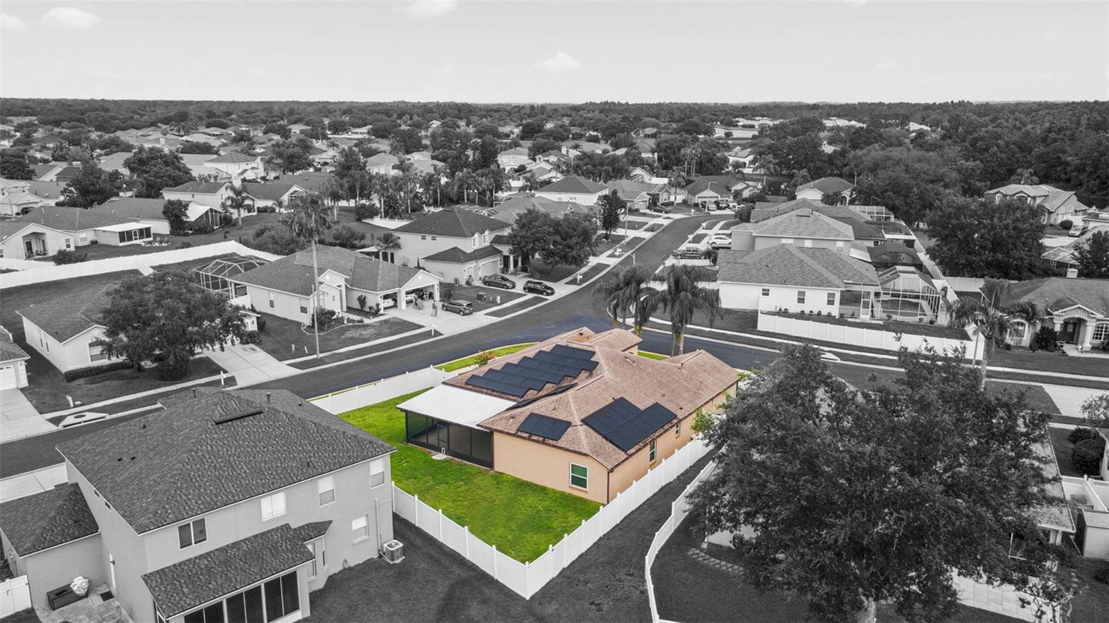 Image 43 of 48 For 25946 Buckthorn Avenue