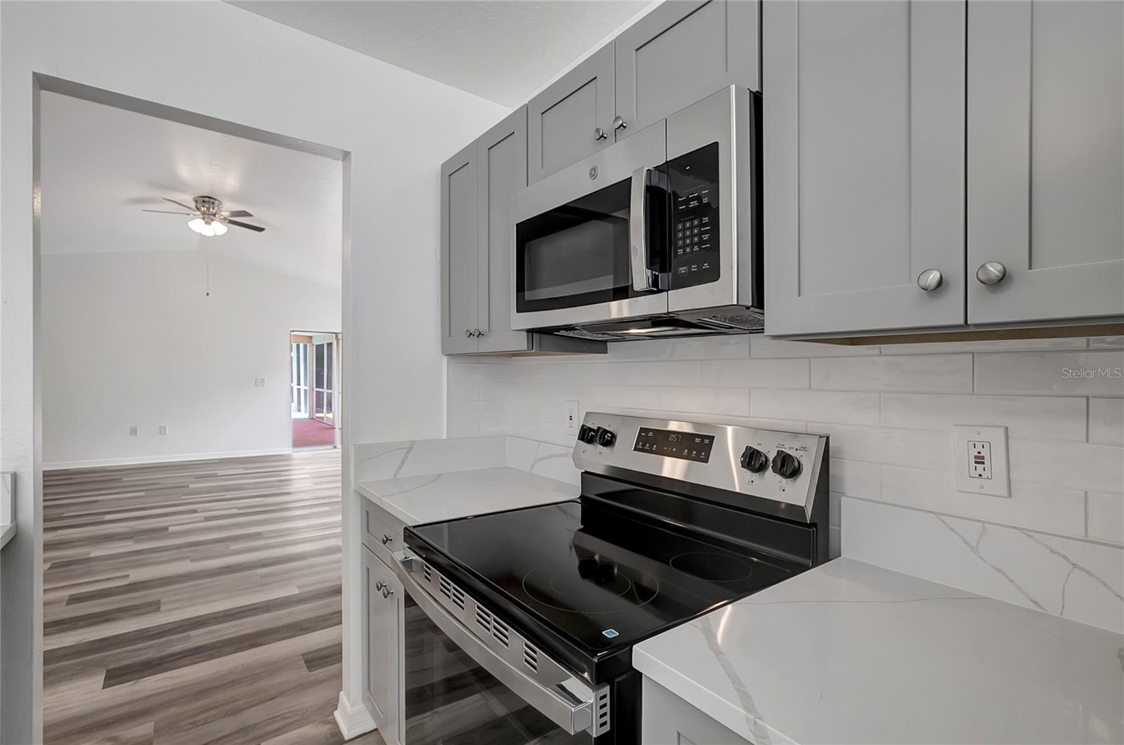 Image 13 of 38 For 4129 Marlow Loop