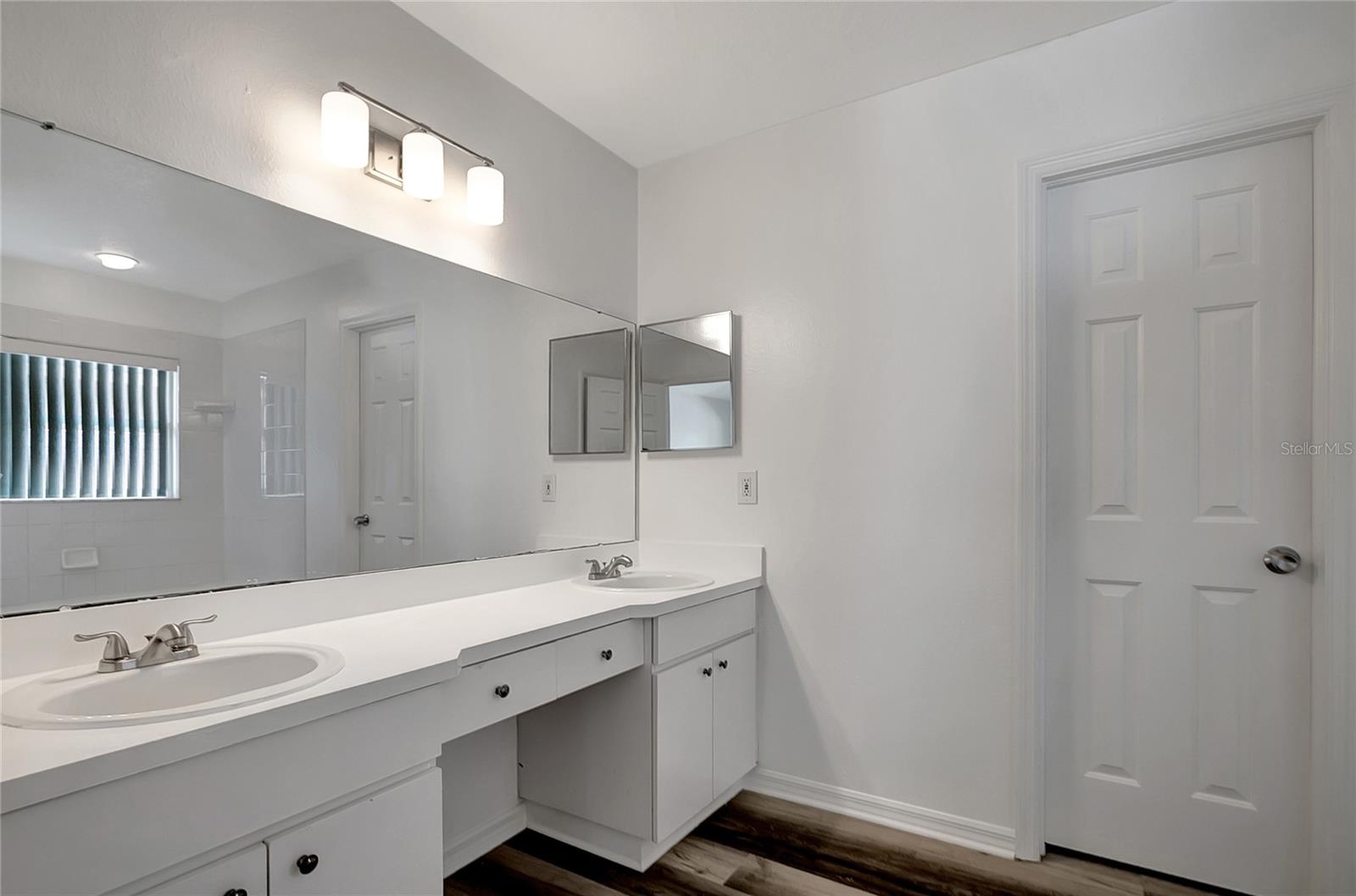 Image 21 of 38 For 4129 Marlow Loop