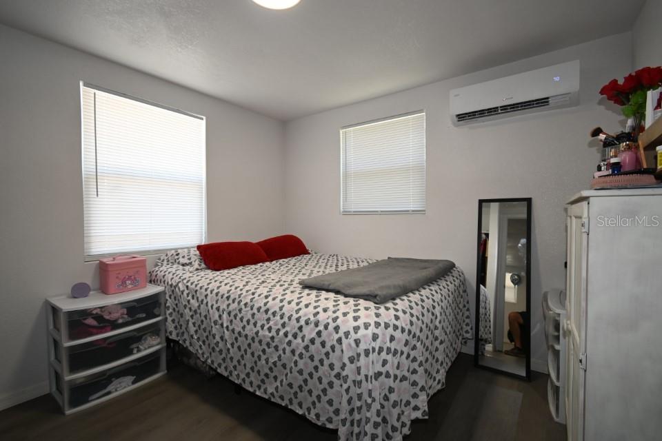 Image 12 of 31 For 11907 Frontage Road
