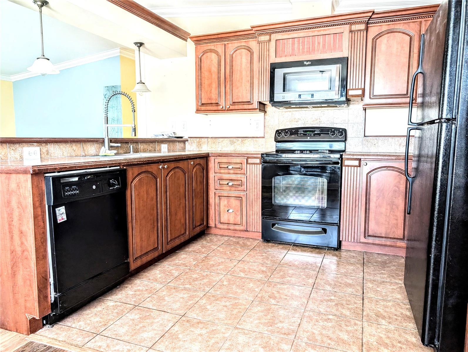 Image 3 of 27 For 6621 Kumquat Drive