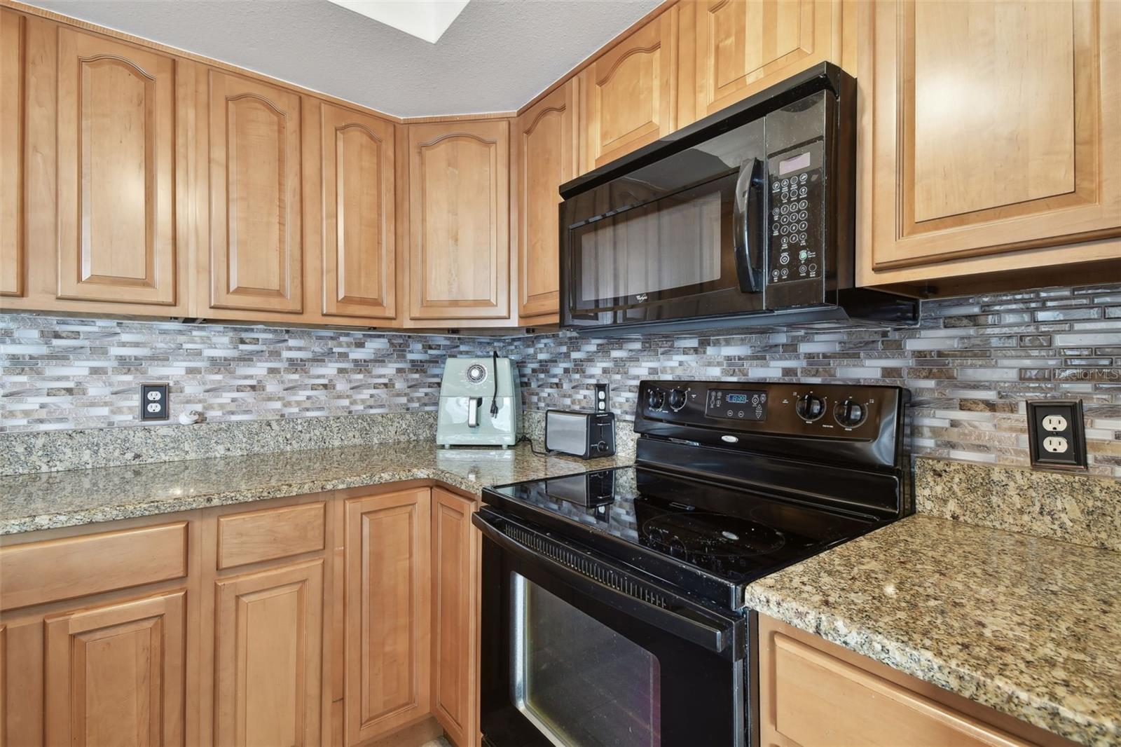 Image 22 of 72 For 23325 Club Villas Drive 2