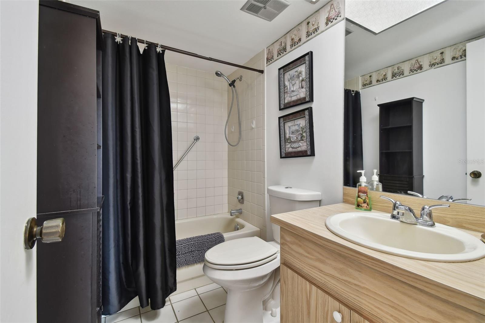 Image 34 of 72 For 23325 Club Villas Drive 2