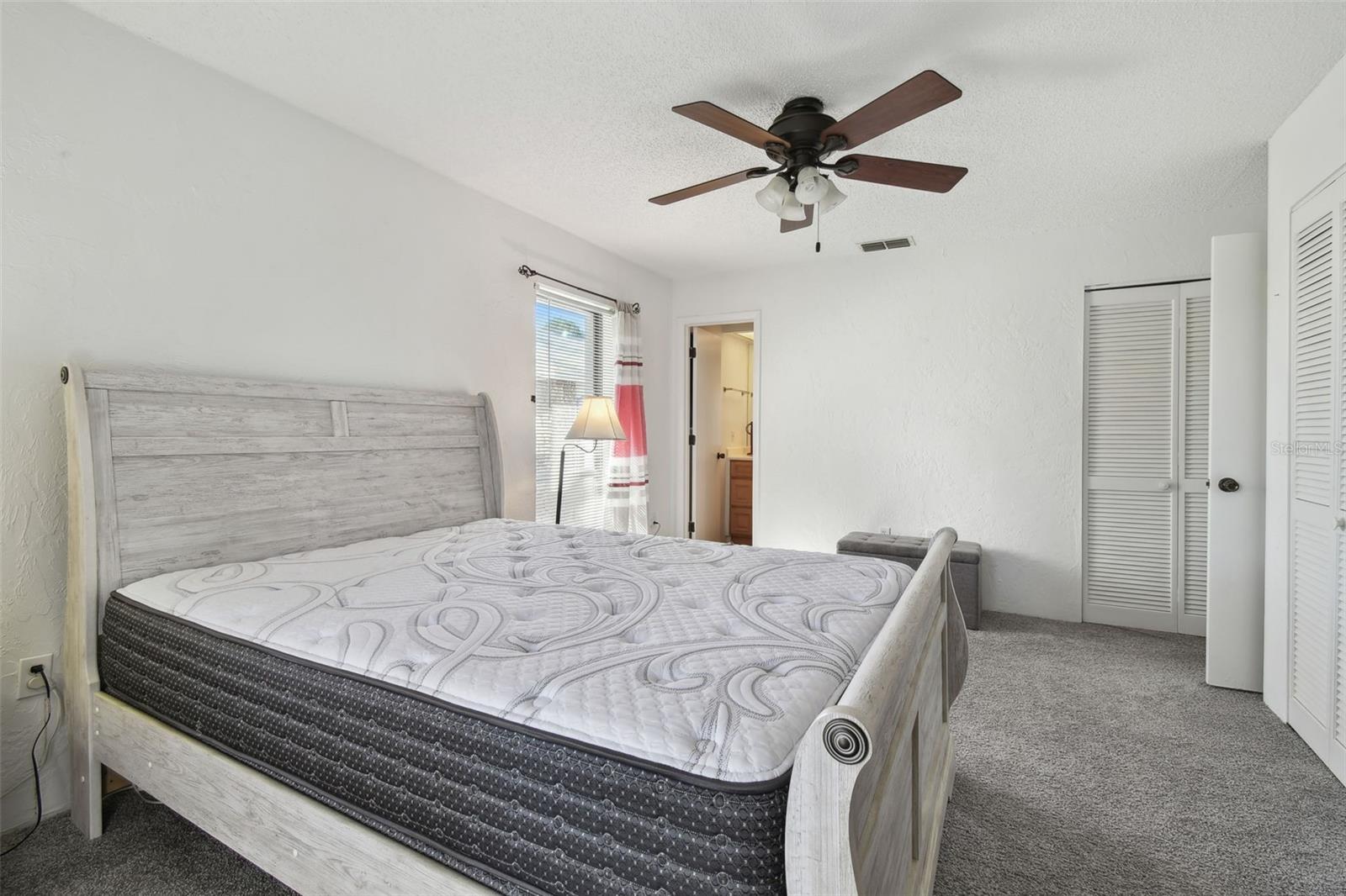 Image 41 of 72 For 23325 Club Villas Drive 2