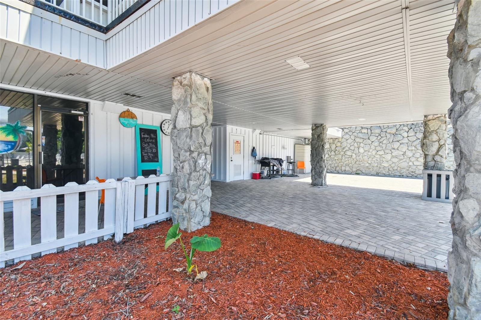 Image 60 of 72 For 23325 Club Villas Drive 2