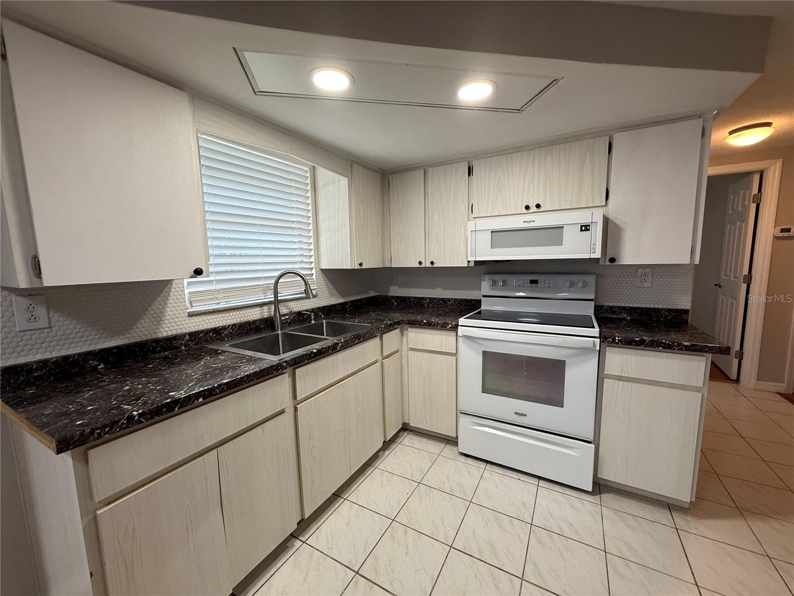 Image 3 of 34 For 9753 Lake Chrise Lane