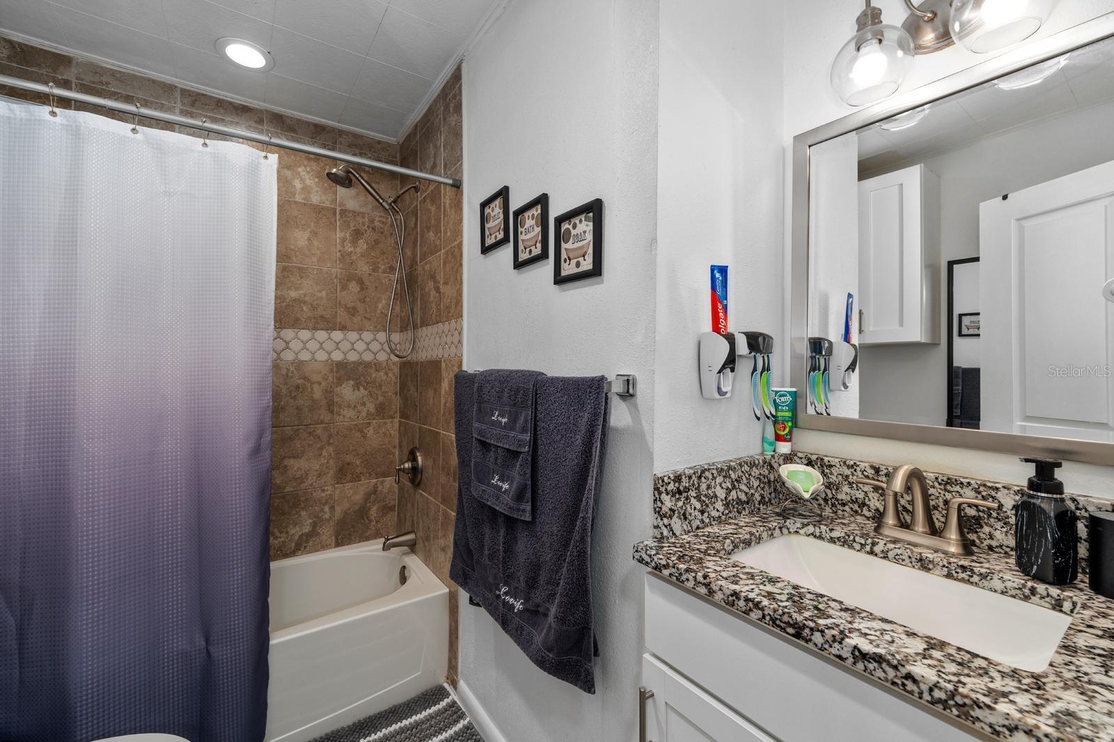 Image 15 of 26 For 7003 Yule Lane