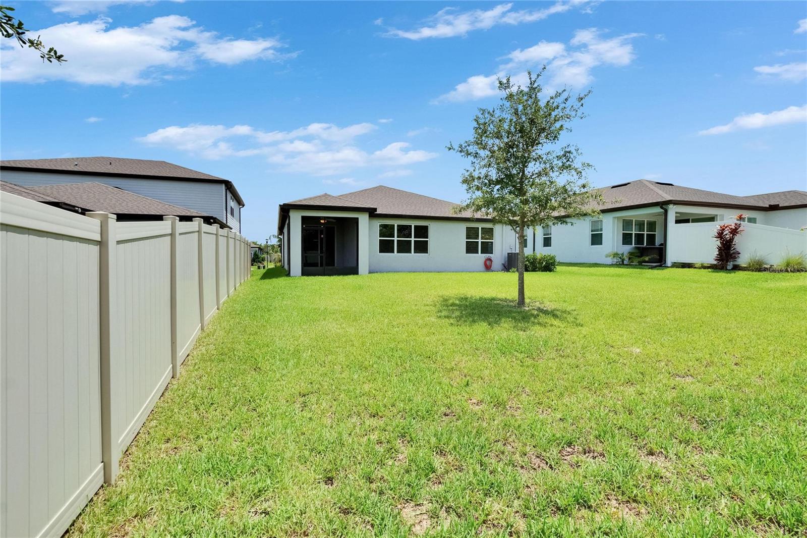 Image 66 of 75 For 4622 Dover Bluff Court