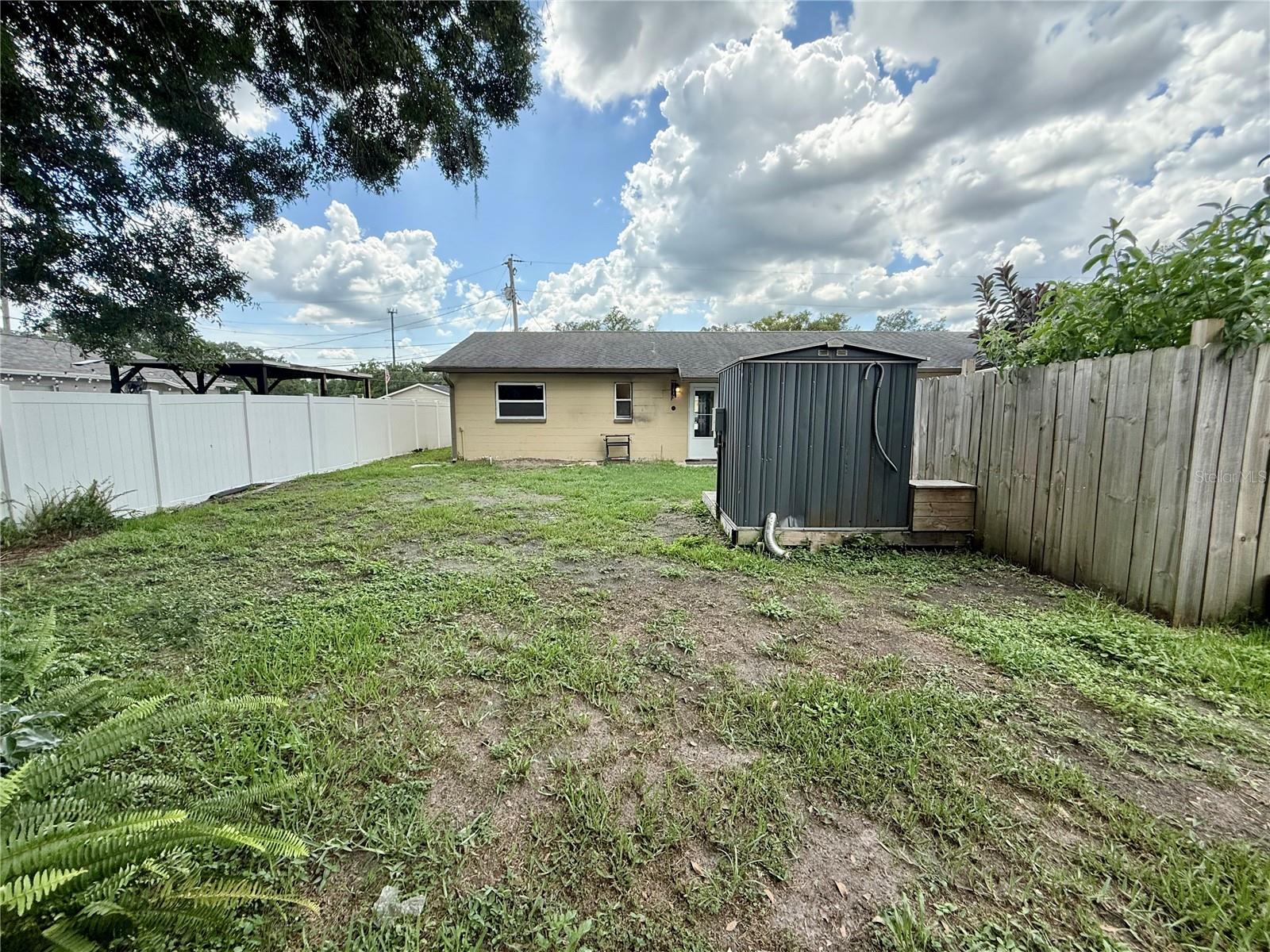 Image 17 of 20 For 17303 Lynnette Drive A