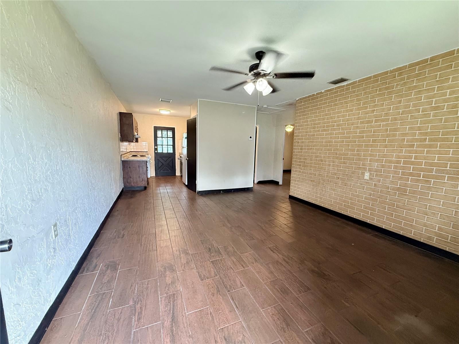 Image 2 of 20 For 17303 Lynnette Drive A
