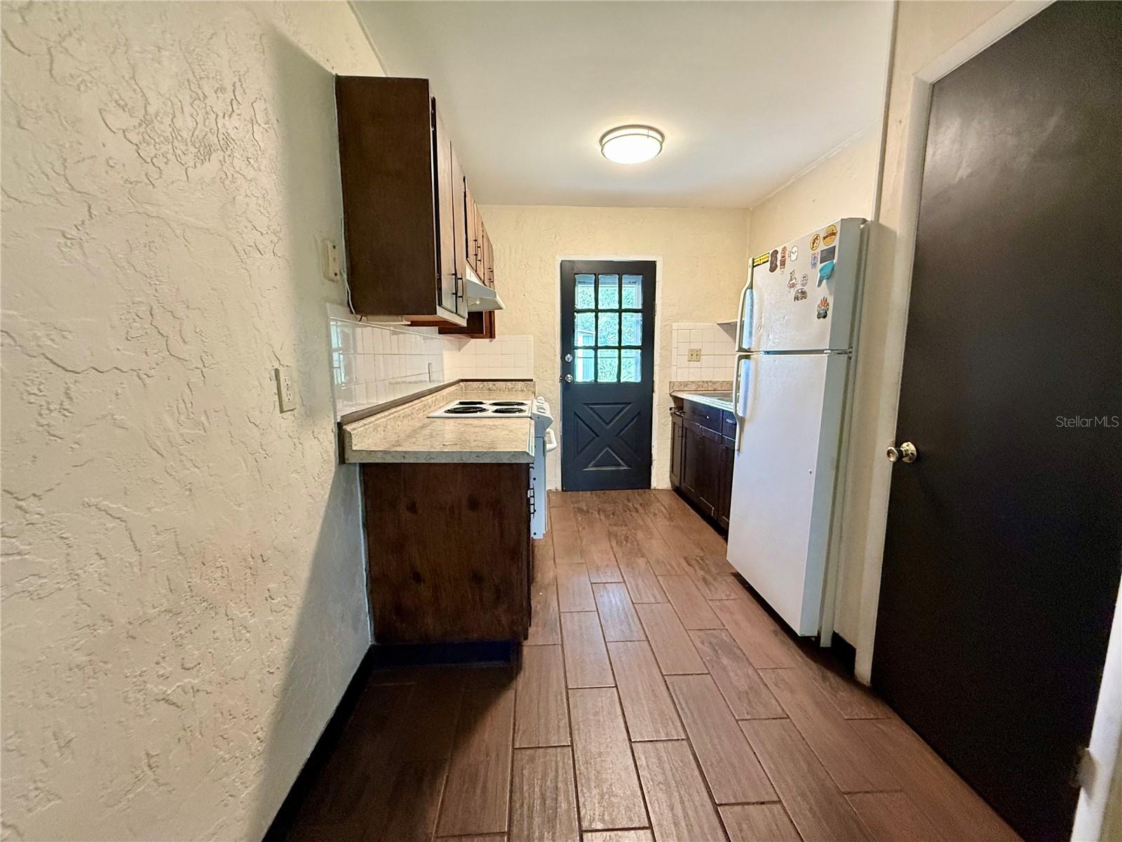 Image 5 of 20 For 17303 Lynnette Drive A