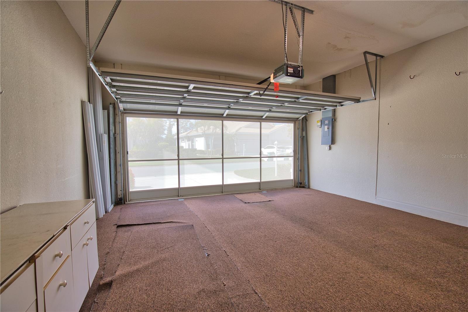 Image 40 of 57 For 8354 Palmetto Court