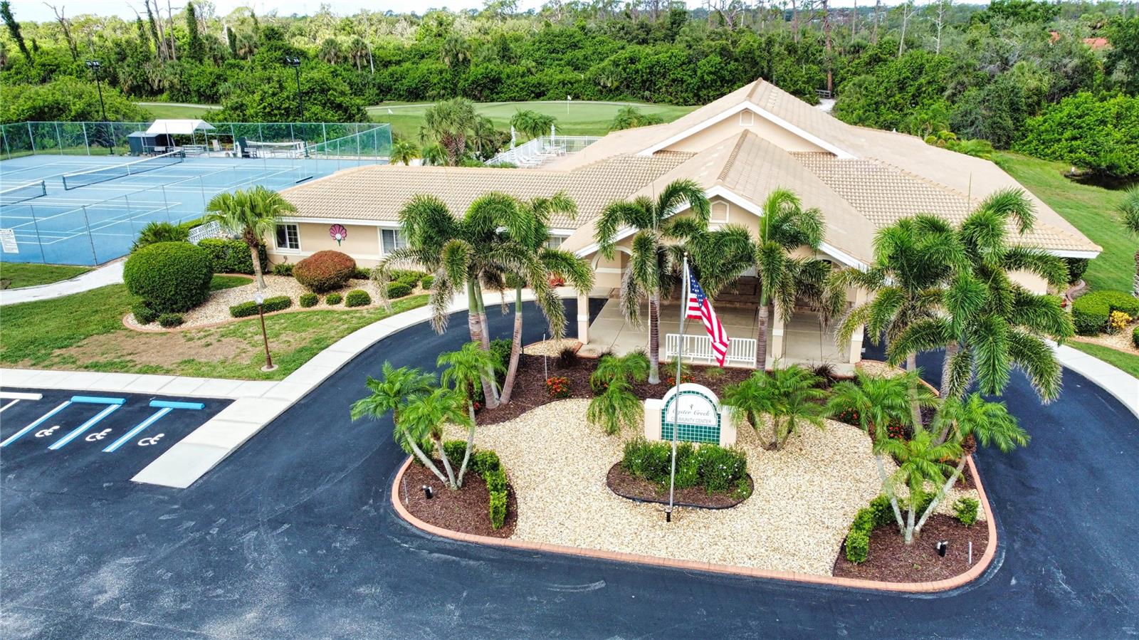 Image 53 of 57 For 8354 Palmetto Court