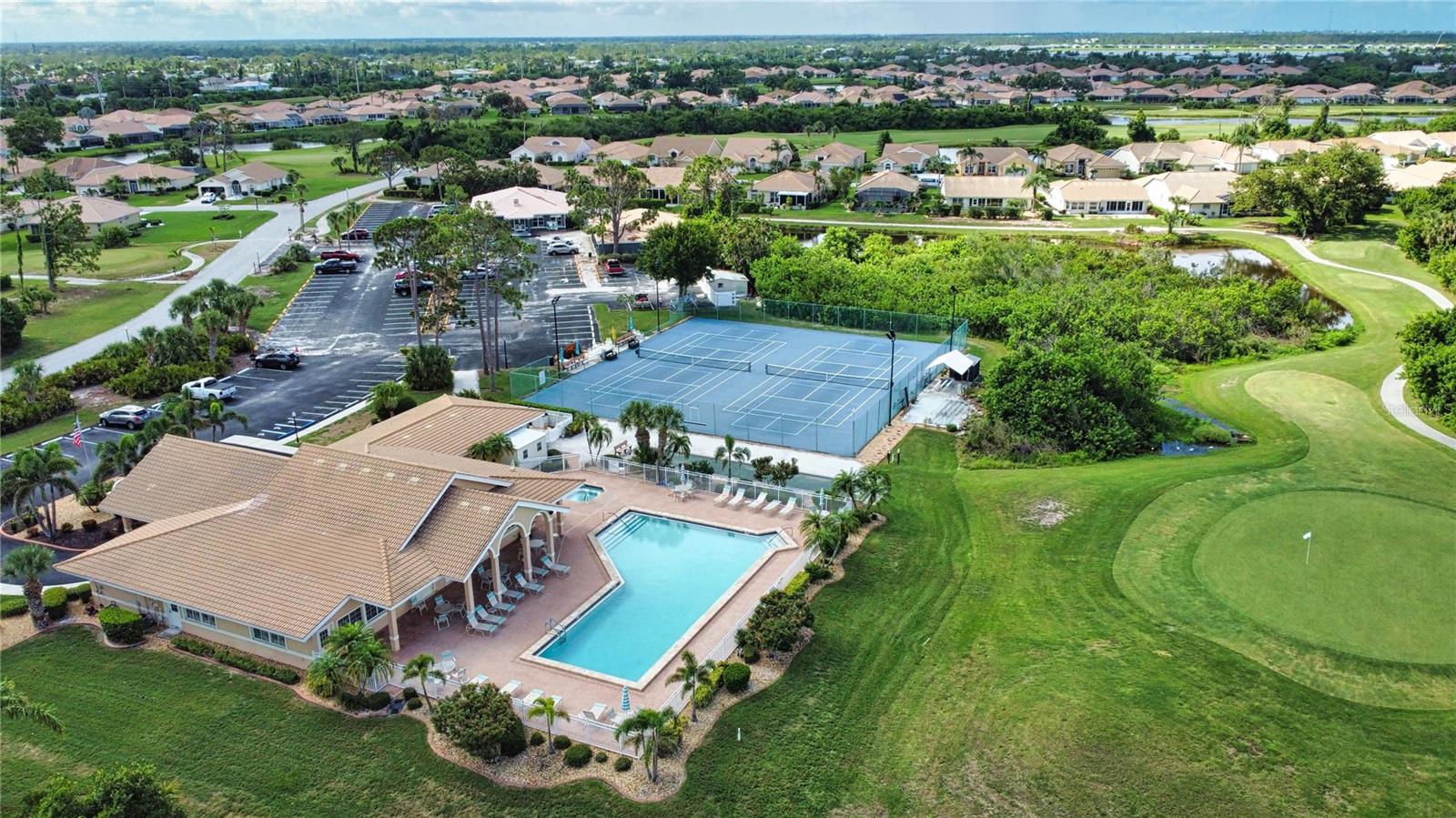 Image 54 of 57 For 8354 Palmetto Court