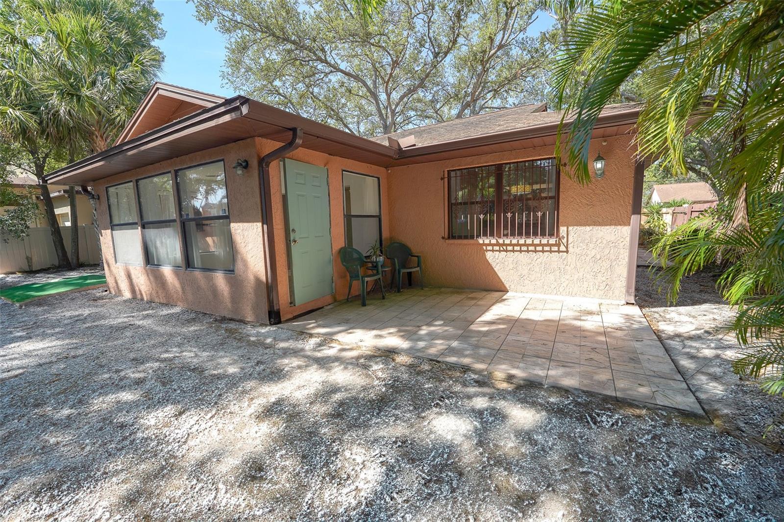 Image 26 of 29 For 10729 Drummond Road