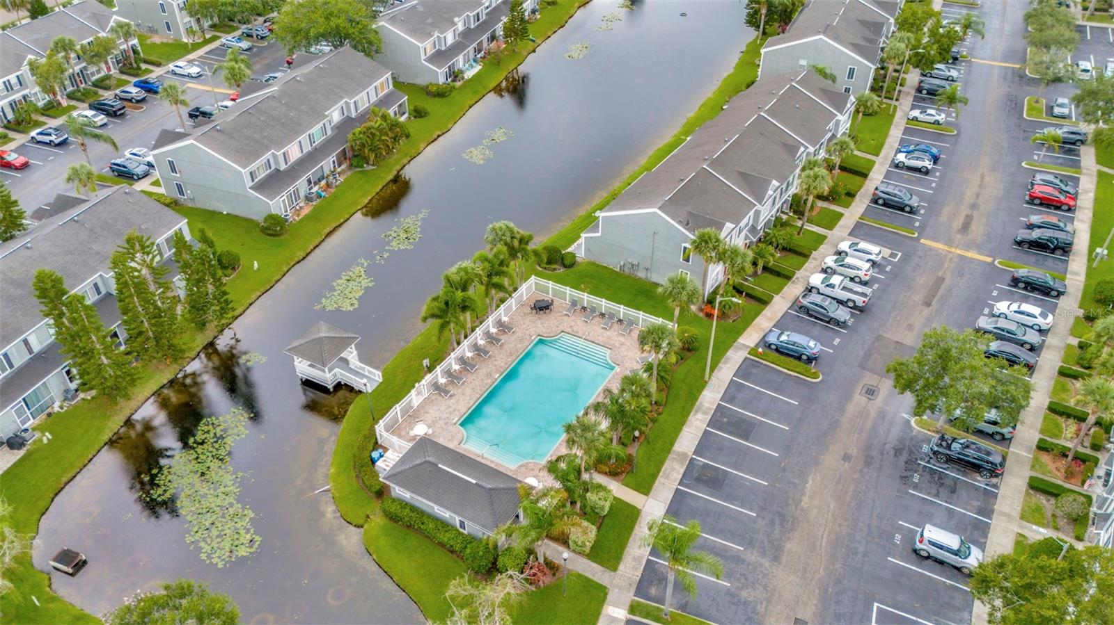 Image 34 of 39 For 267 Countryside Key Boulevard