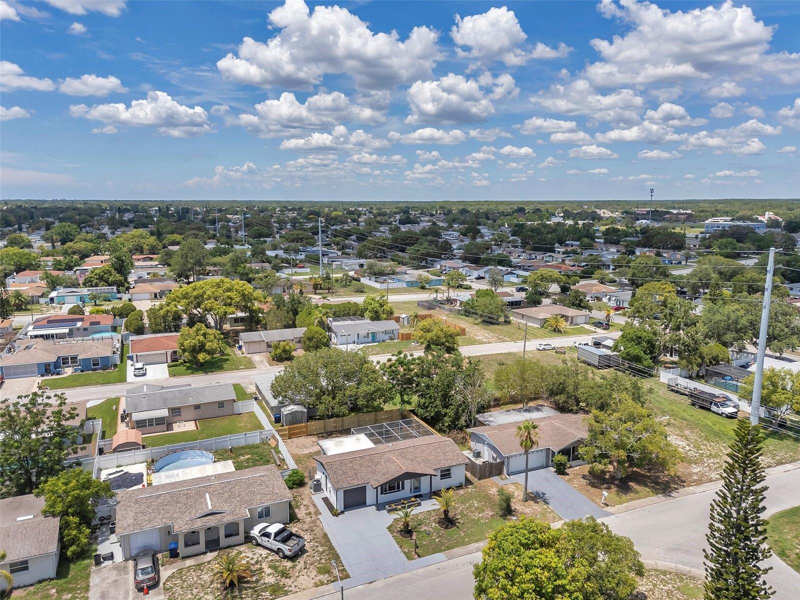Image 11 of 45 For 8045 Colton Drive