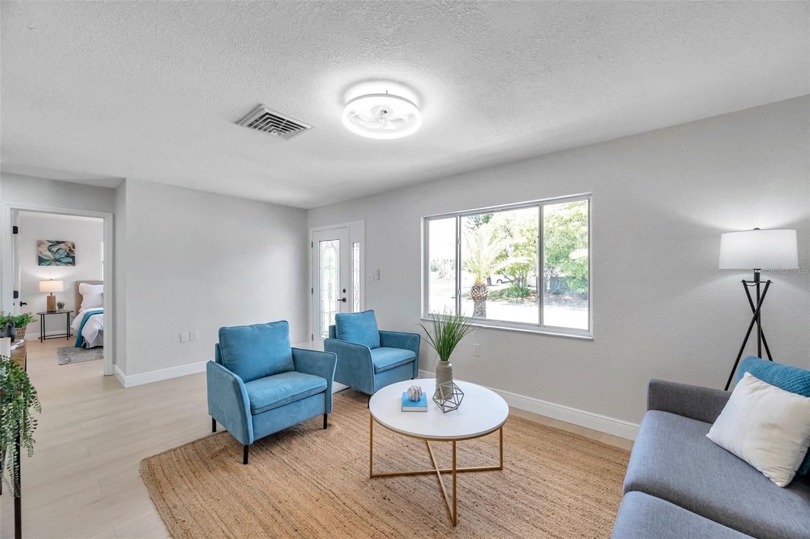 Image 15 of 45 For 8045 Colton Drive