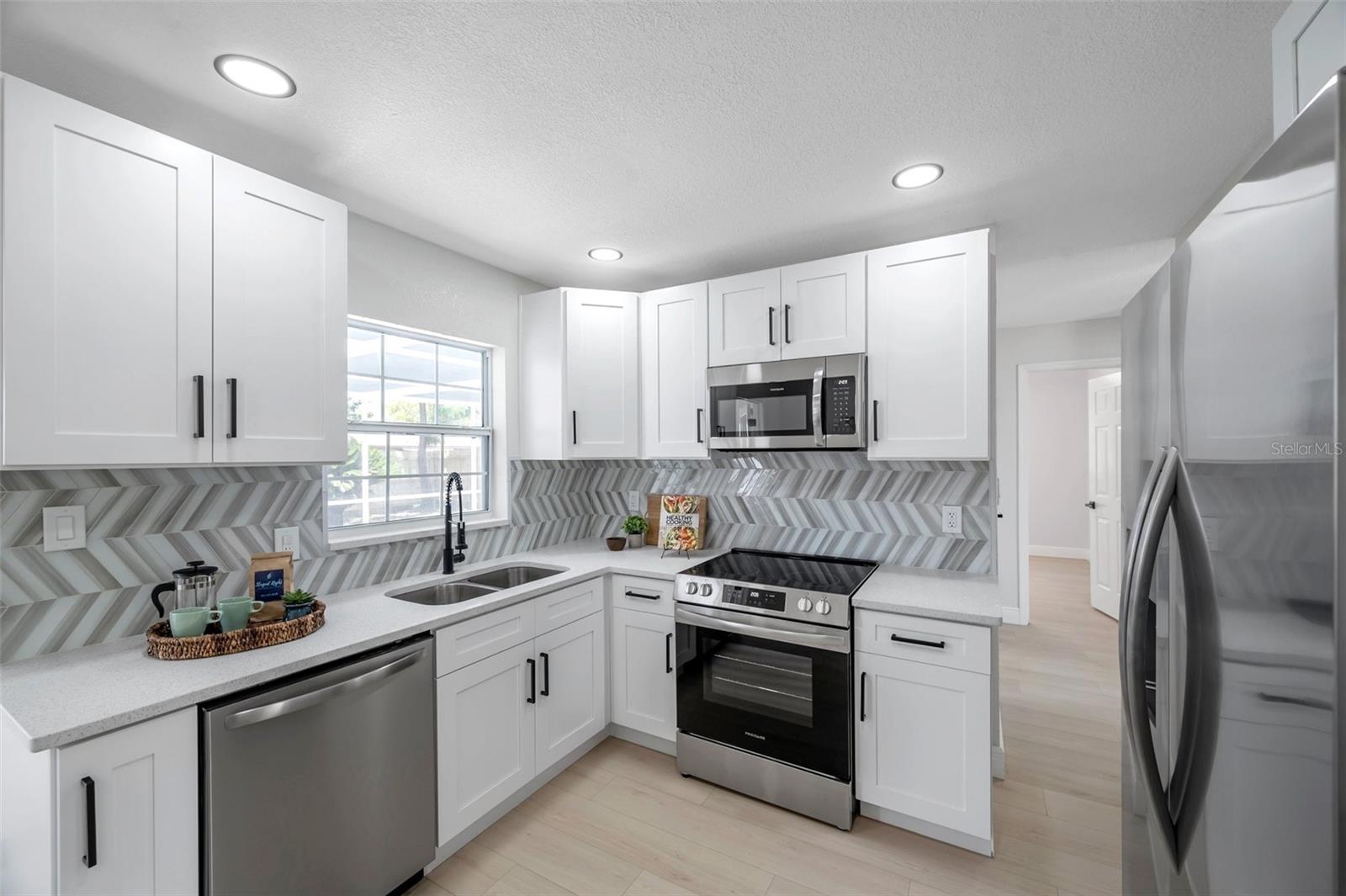 Image 3 of 45 For 8045 Colton Drive